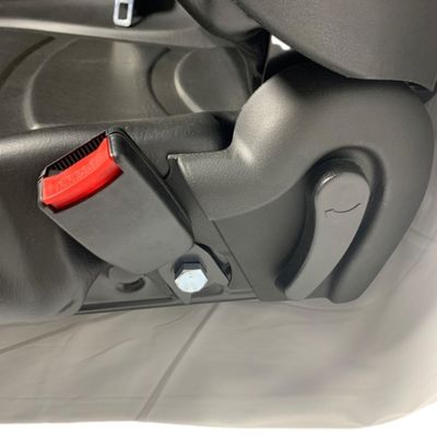 HELI Forklift Parts Universal Forklift Seat with Steel Armrest and Fold Down Backrest